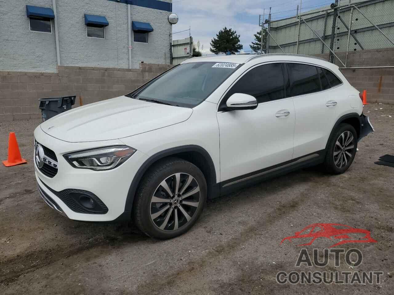 MERCEDES-BENZ GLA-CLASS 2023 - W1N4N4HB1PJ423635