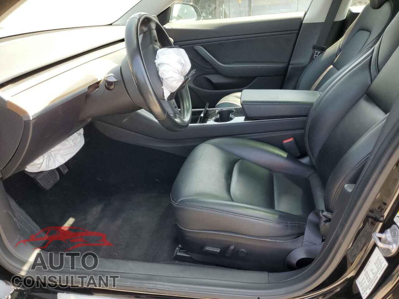 TESLA MODEL 3 2019 - 5YJ3E1EA0KF307064