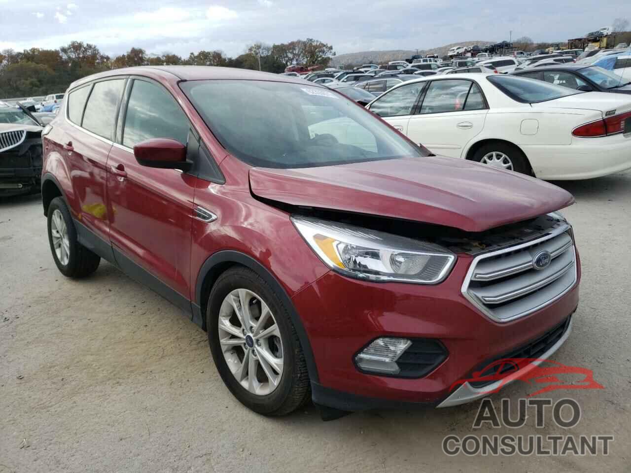 FORD ESCAPE 2017 - 1FMCU0GD8HUA99029