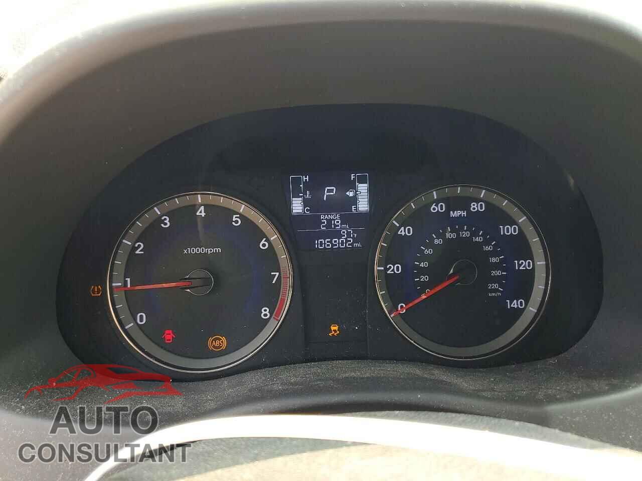 HYUNDAI ACCENT 2017 - KMHCT5AE2HU305530