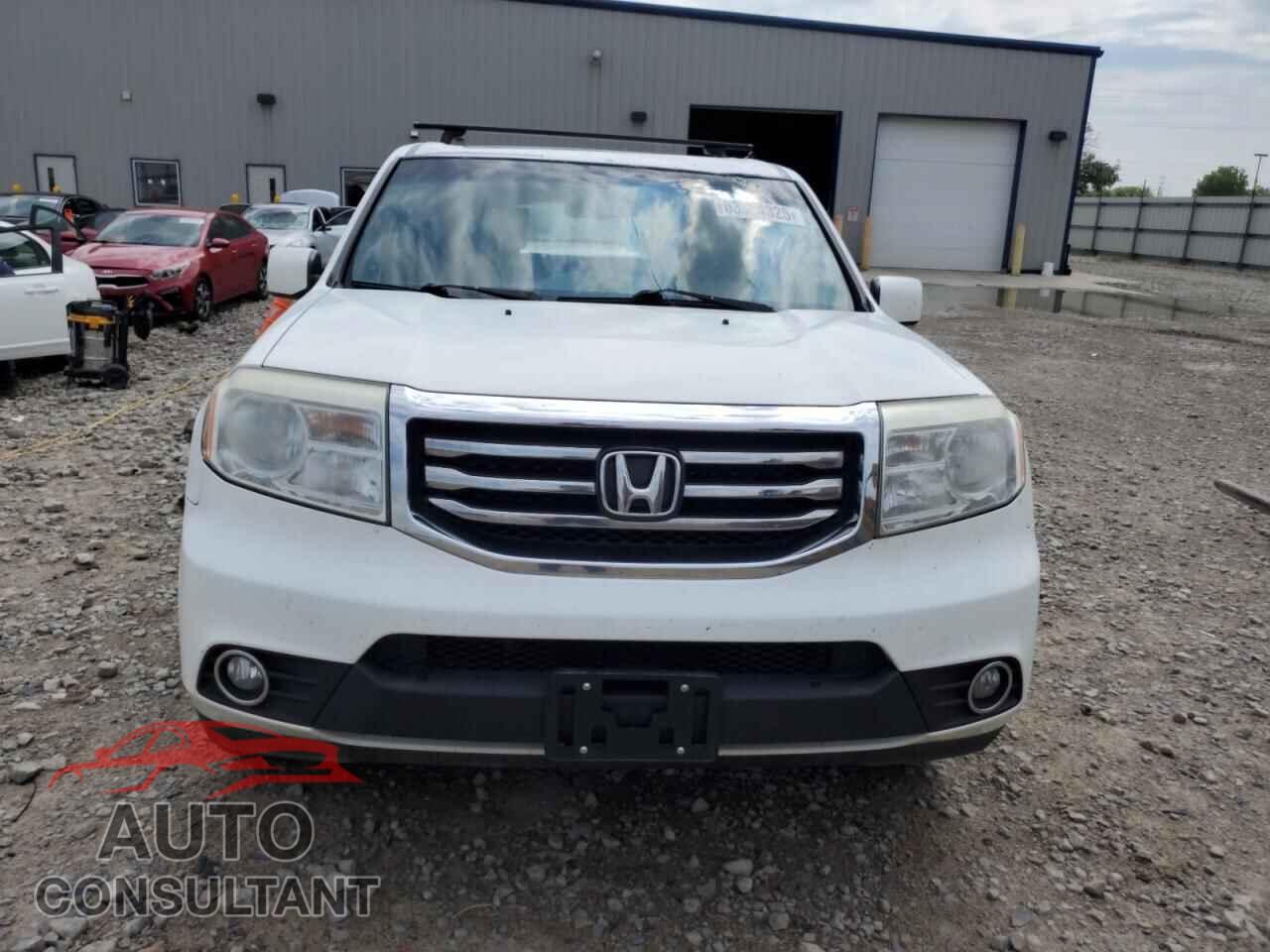 HONDA PILOT 2014 - 5FNYF4H56EB012087