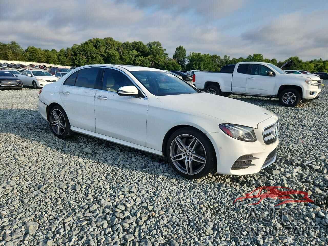 MERCEDES-BENZ E-CLASS 2017 - WDDZF4KB4HA230616