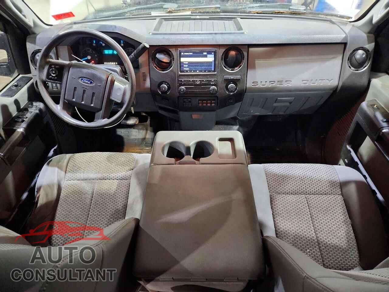 FORD F250 2013 - 1FT7W2B68DEA95555