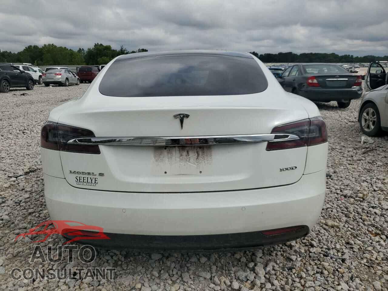 TESLA MODEL S 2017 - 5YJSA1E20HF228860