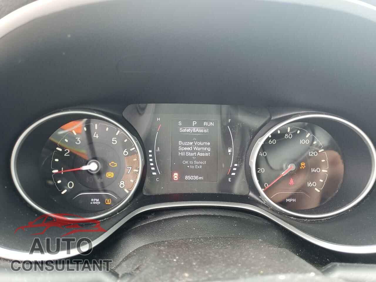 JEEP COMPASS 2019 - 3C4NJDBB2KT828937