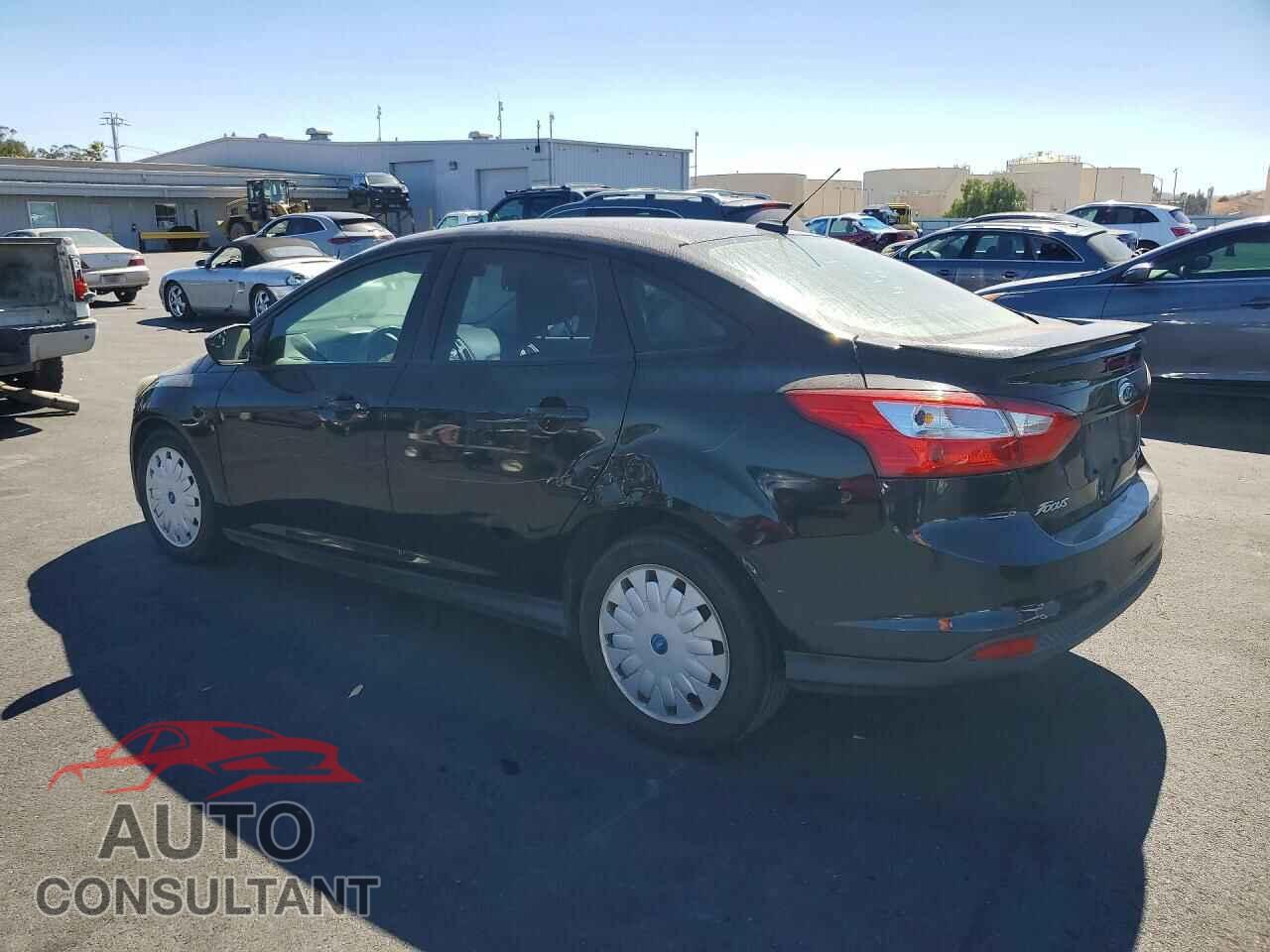 FORD FOCUS 2012 - 1FAHP3F22CL244458