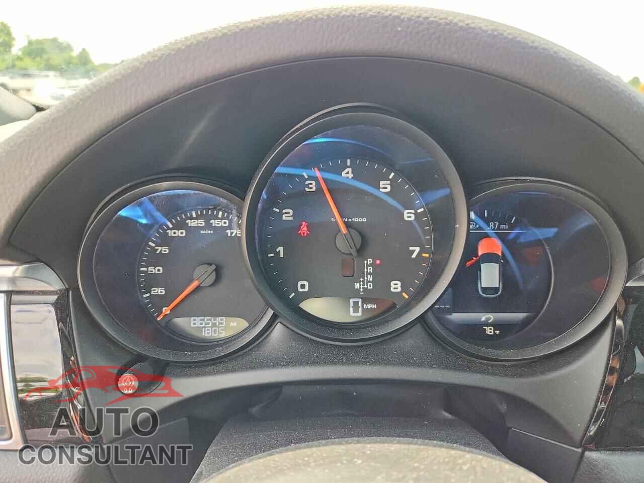 PORSCHE MACAN 2017 - WP1AA2A58HLB81848
