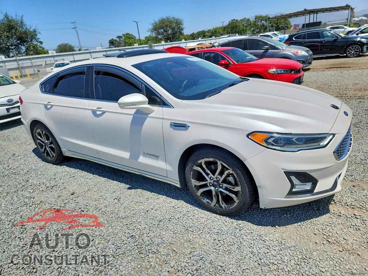 FORD FUSION 2019 - 3FA6P0RU7KR200667