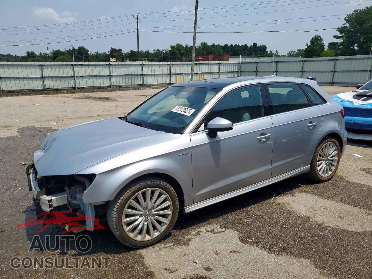 AUDI A3 2017 - WAUTPBFF3HA055237