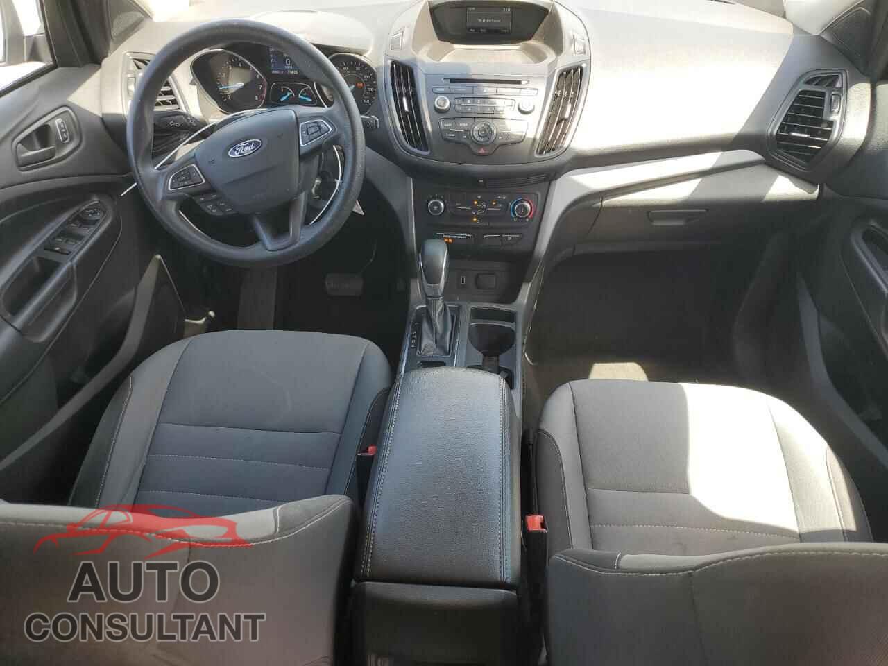 FORD ESCAPE 2018 - 1FMCU0F78JUC70864