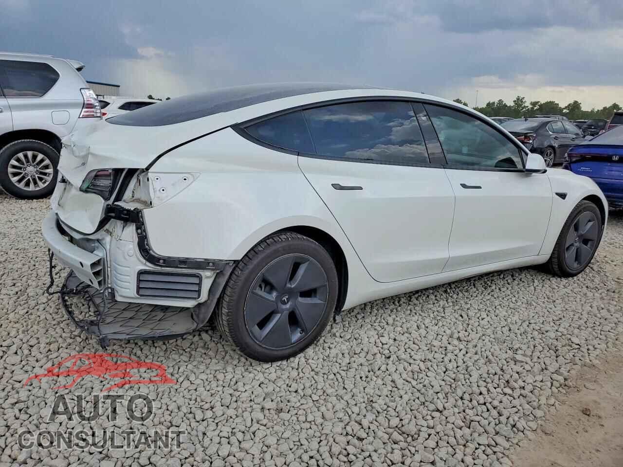 TESLA MODEL 3 2023 - 5YJ3E1EA5PF409712
