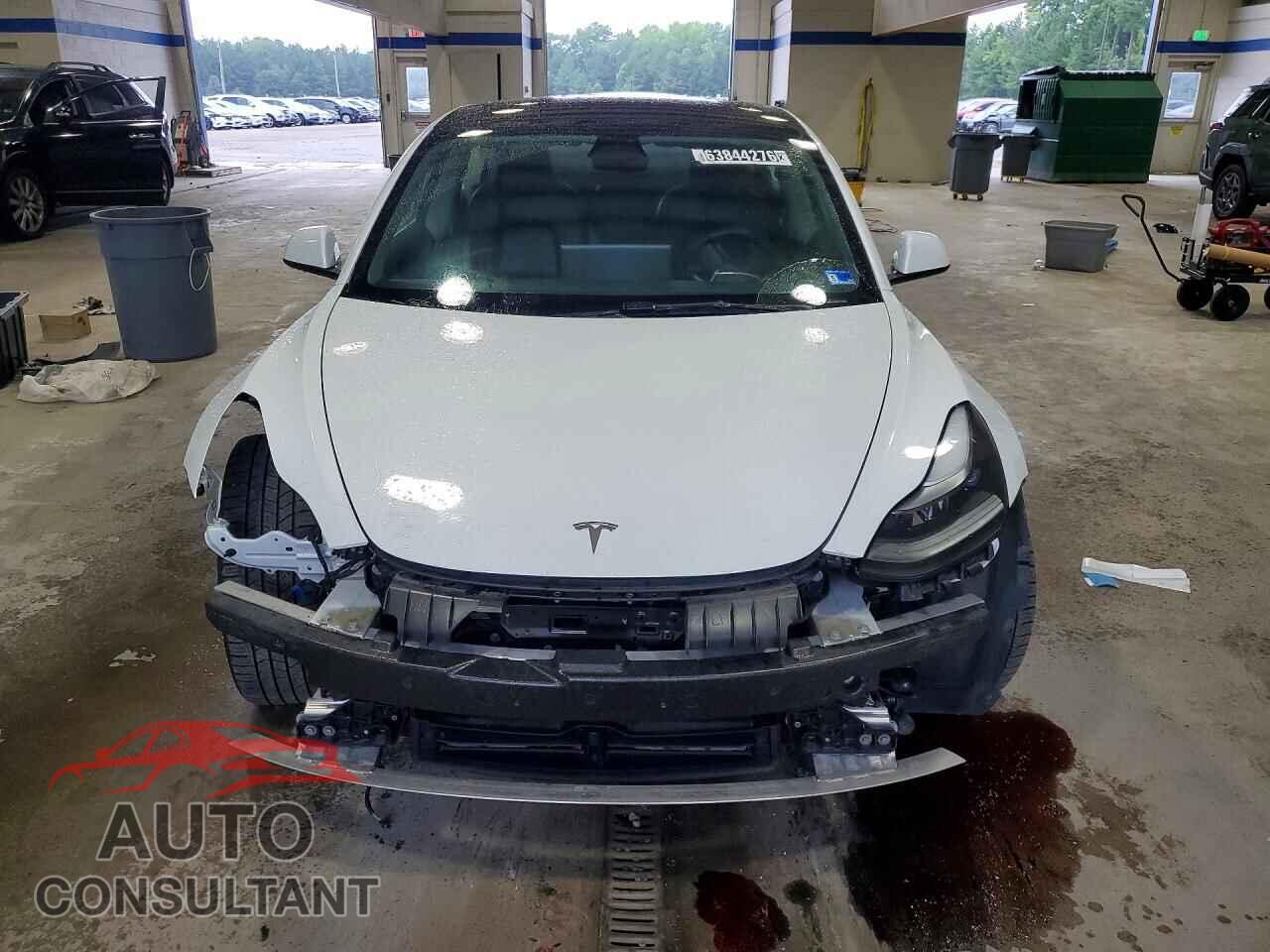 TESLA MODEL 3 2022 - 5YJ3E1EA2NF369568