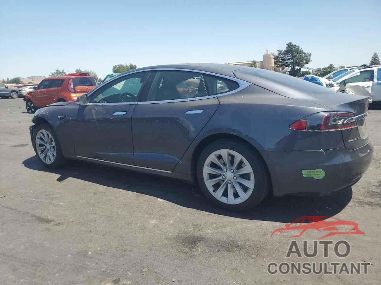 TESLA MODEL S 2018 - 5YJSA1E25JF243778