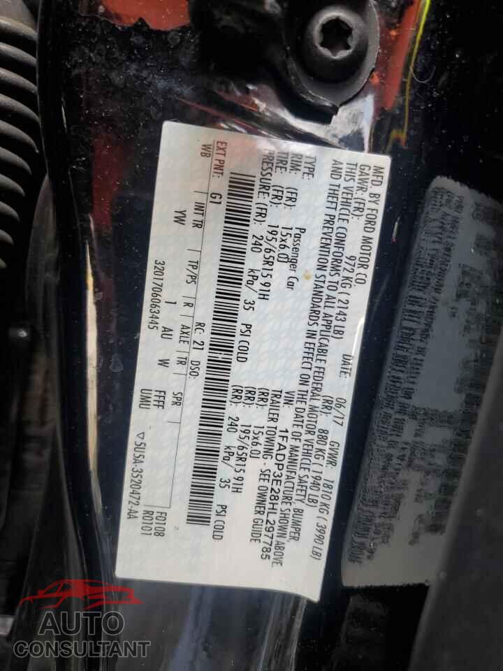 FORD FOCUS 2017 - 1FADP3E28HL297785