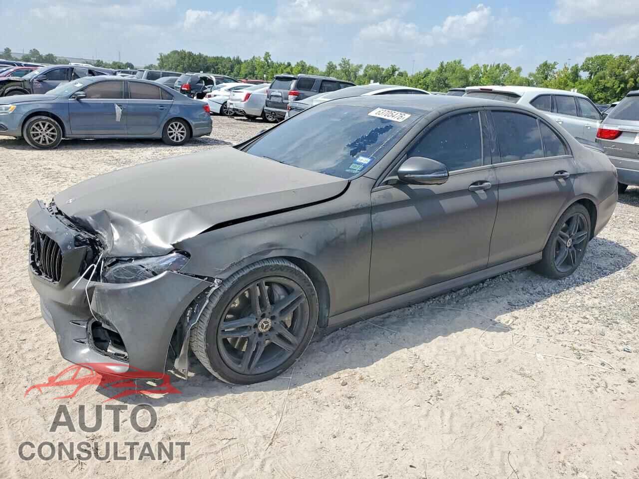 MERCEDES-BENZ E-CLASS 2020 - W1KZF8DB3LA836762