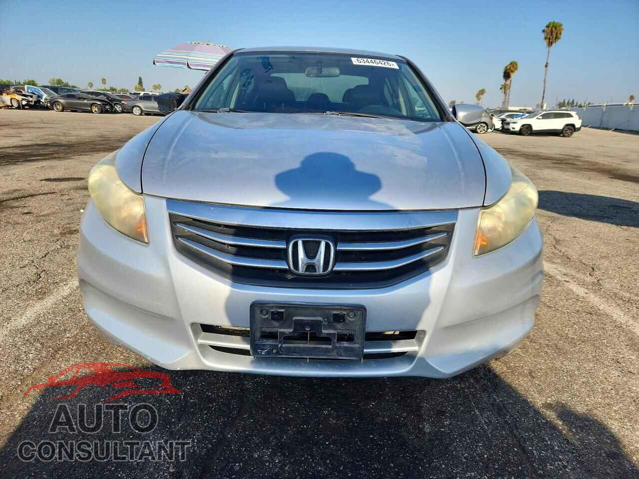 HONDA ACCORD 2011 - 1HGCP2F61BA002595