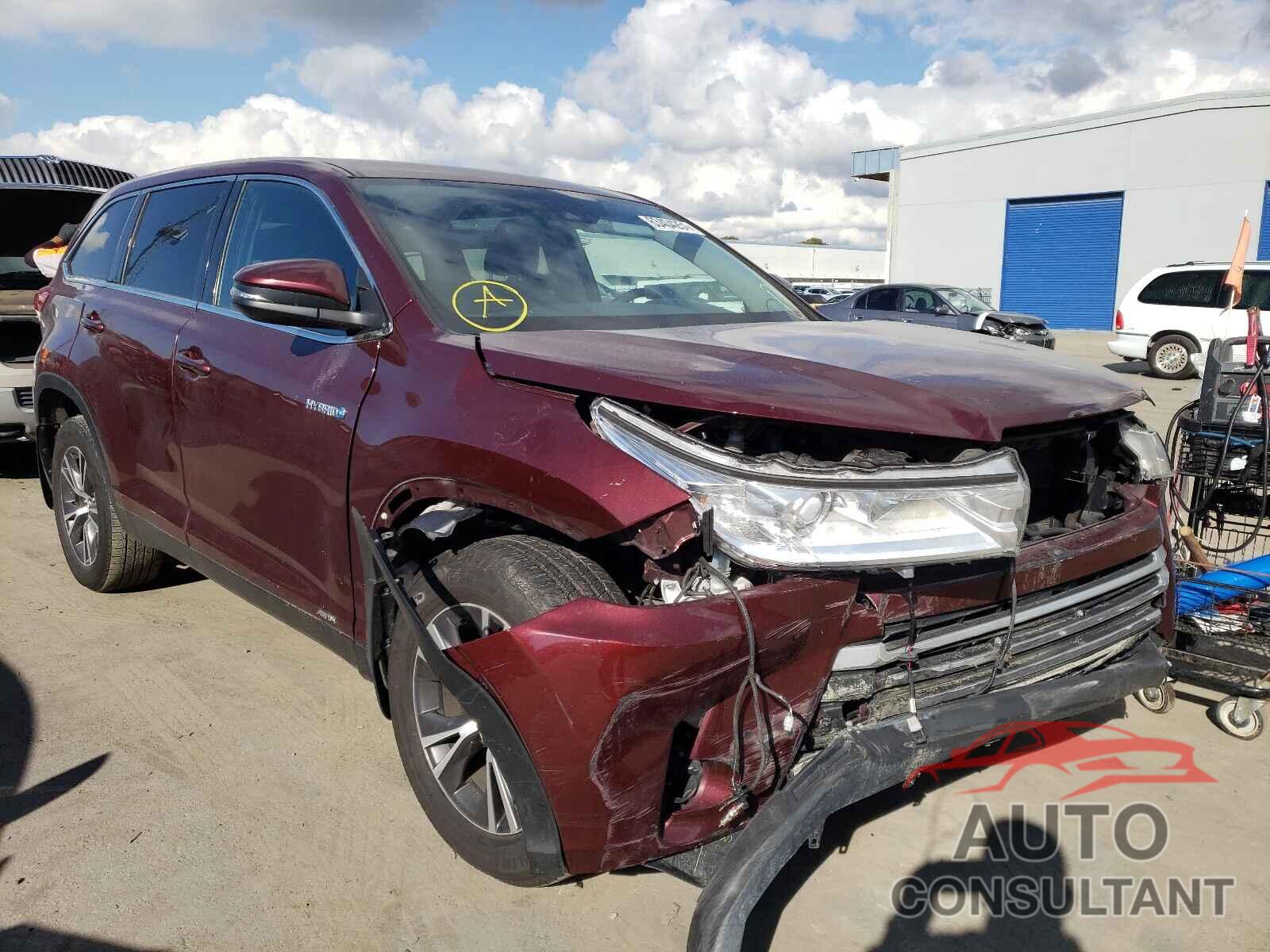 TOYOTA HIGHLANDER 2017 - 5TDBGRFH9HS033593