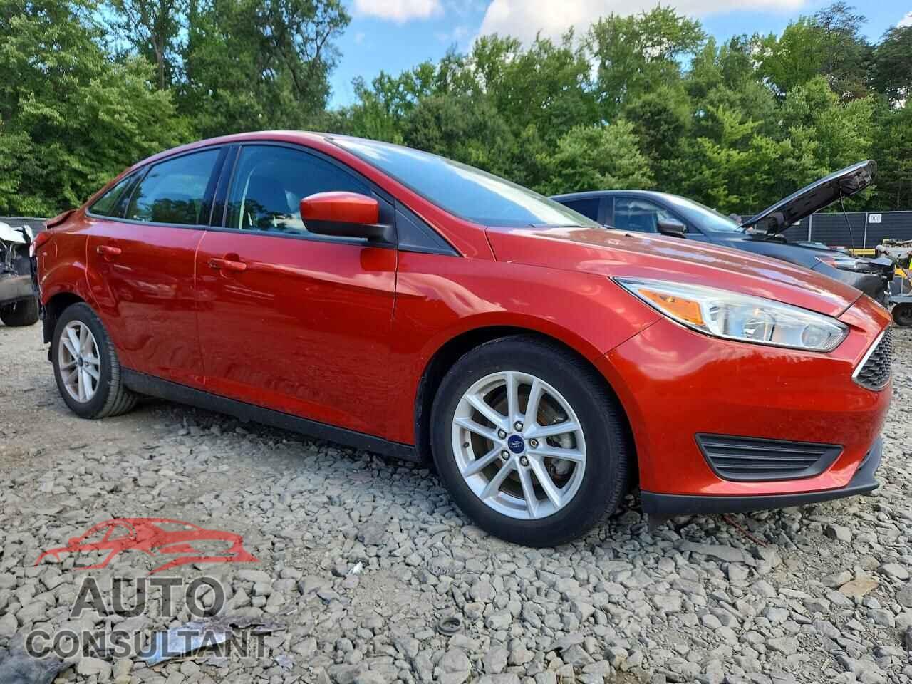 FORD FOCUS 2018 - 1FADP3FE3JL256821