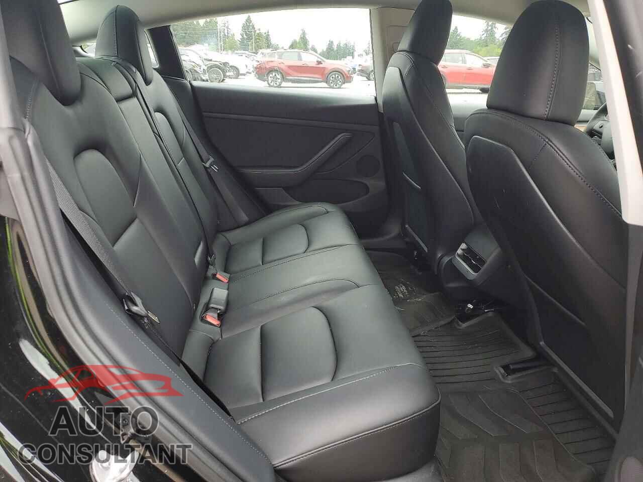TESLA MODEL 3 2023 - 5YJ3E1EAXPF646941