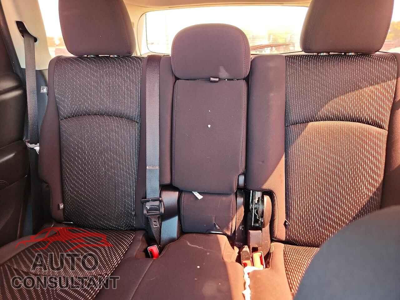 DODGE JOURNEY 2012 - 3C4PDCAB8CT312059