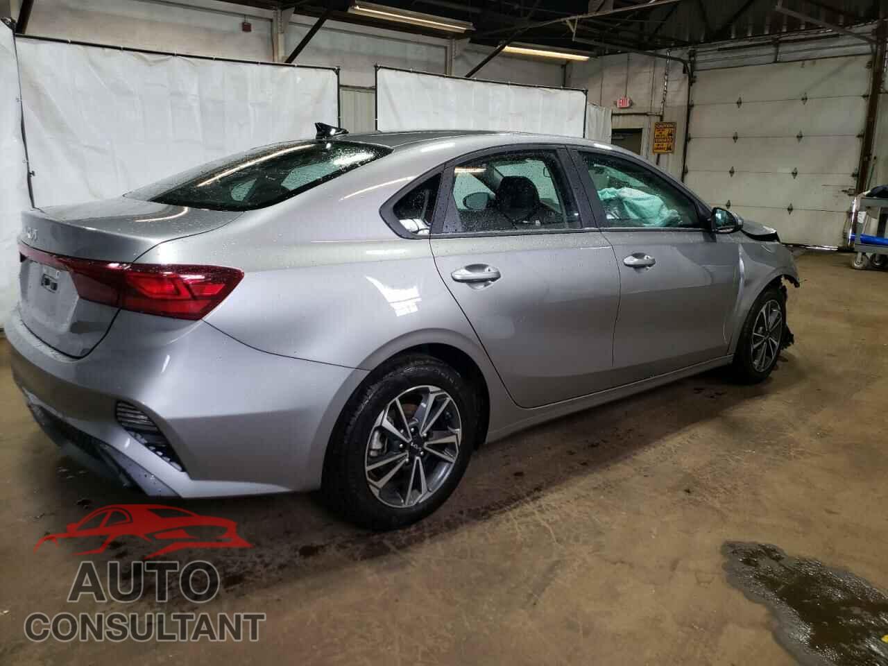 KIA FORTE 2023 - 3KPF24AD0PE569445