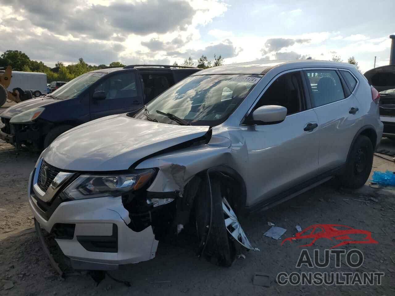 NISSAN ROGUE 2018 - KNMAT2MV8JP548723