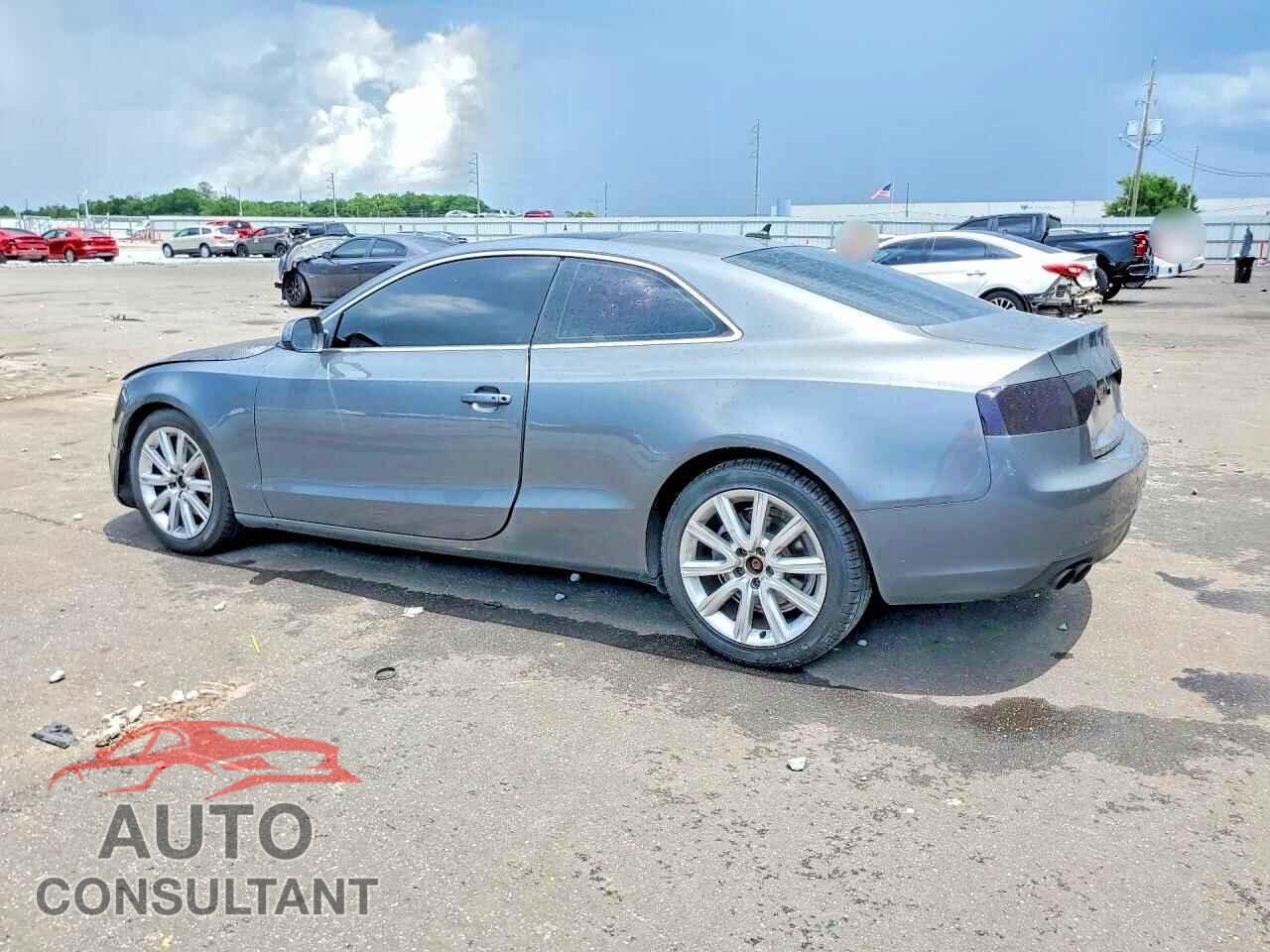 AUDI A5 2013 - WAUCFAFR8DA076120
