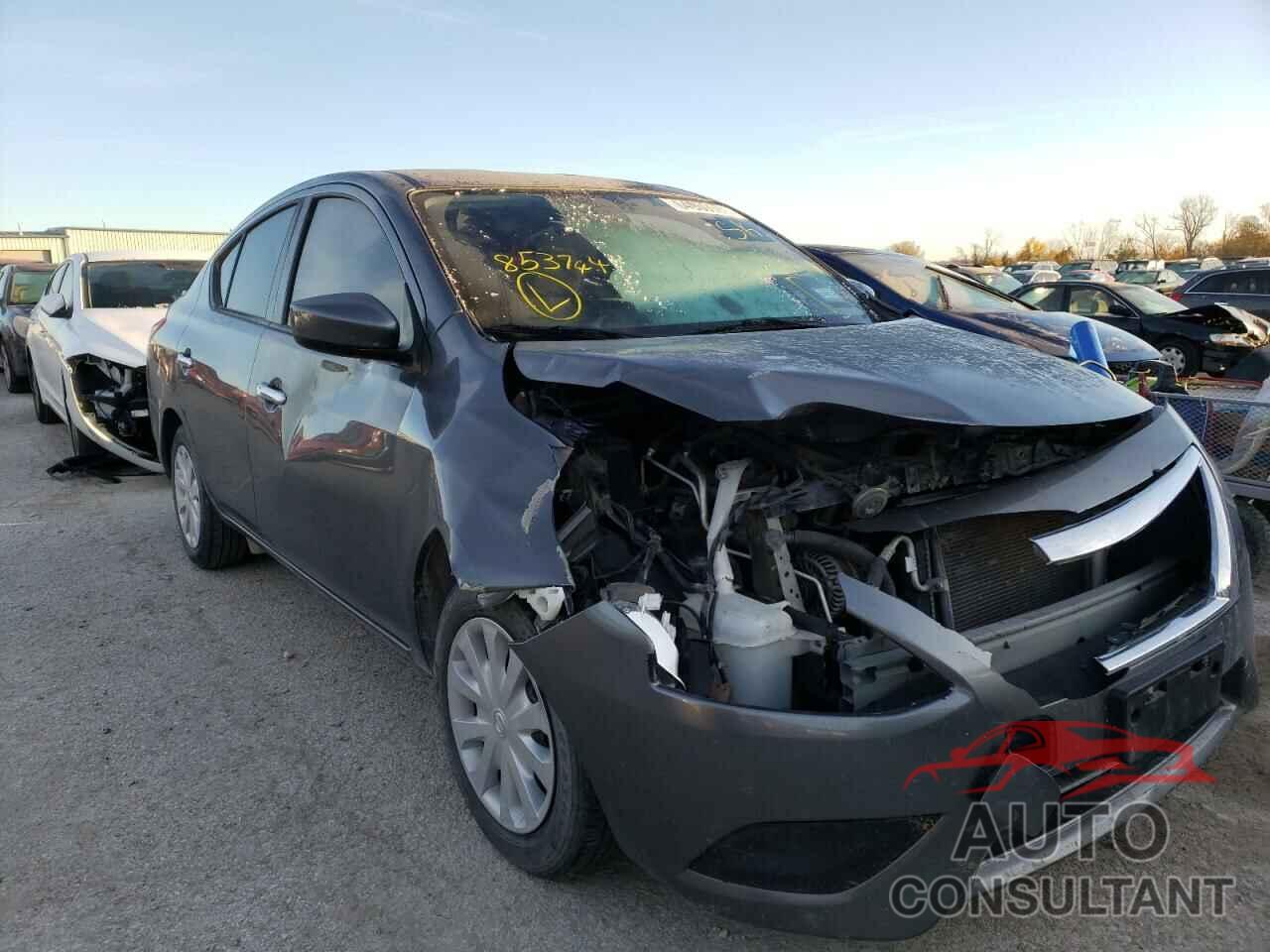 NISSAN VERSA 2018 - 3N1CN7AP1JL853744