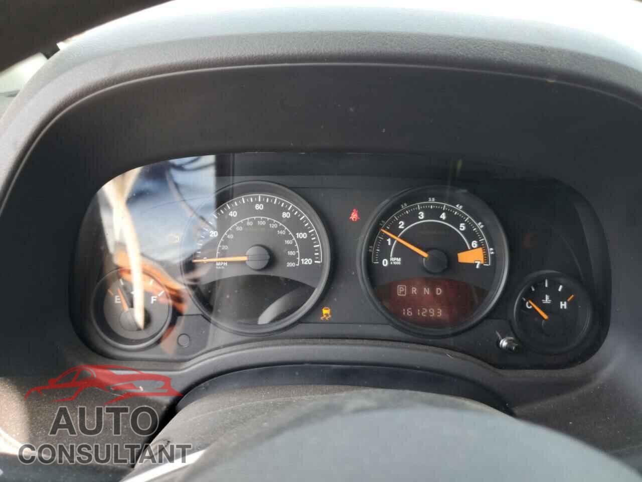JEEP COMPASS 2015 - 1C4NJDBB8FD340393