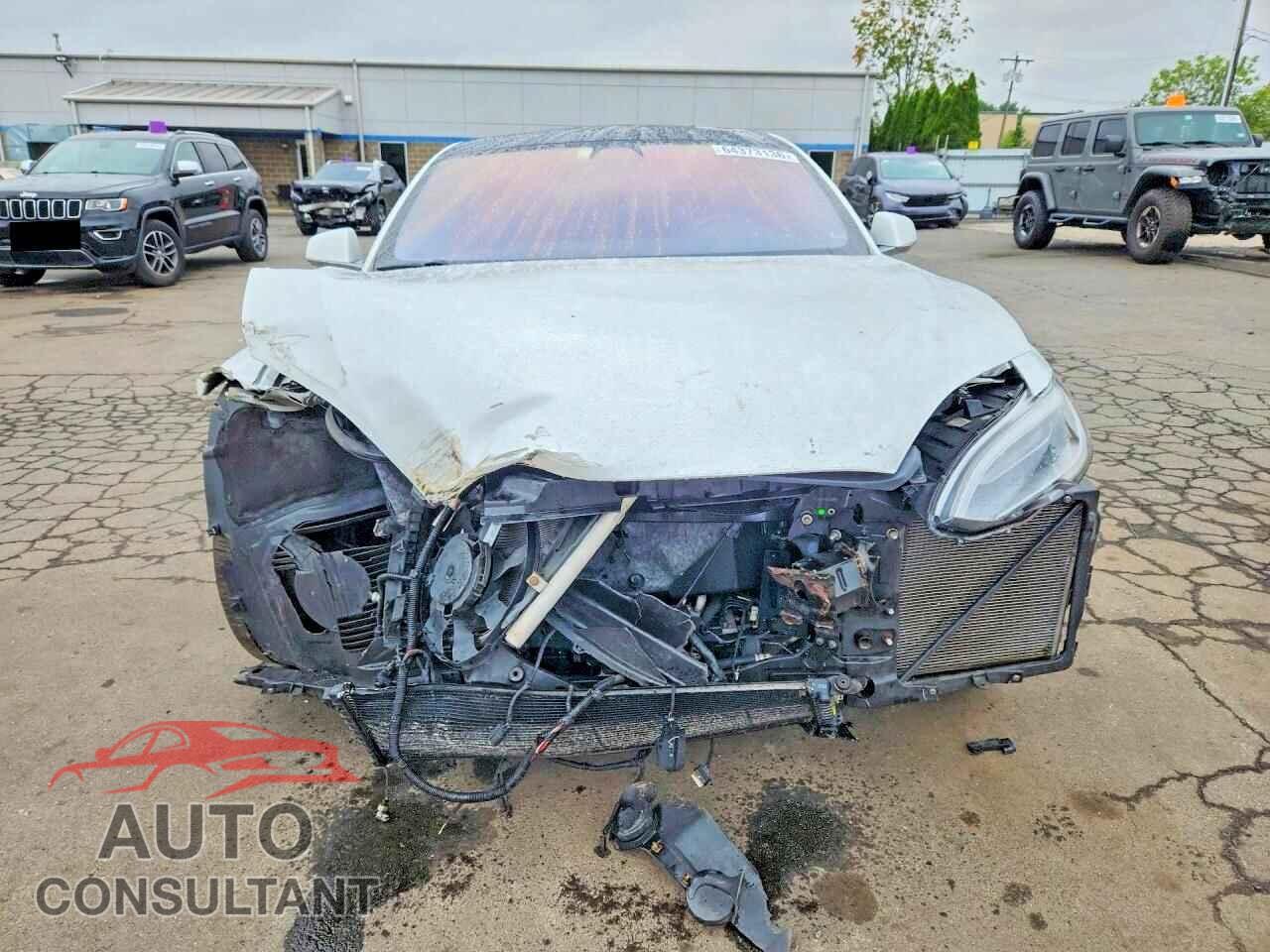 TESLA MODEL S 2018 - 5YJSA1E22JF258299