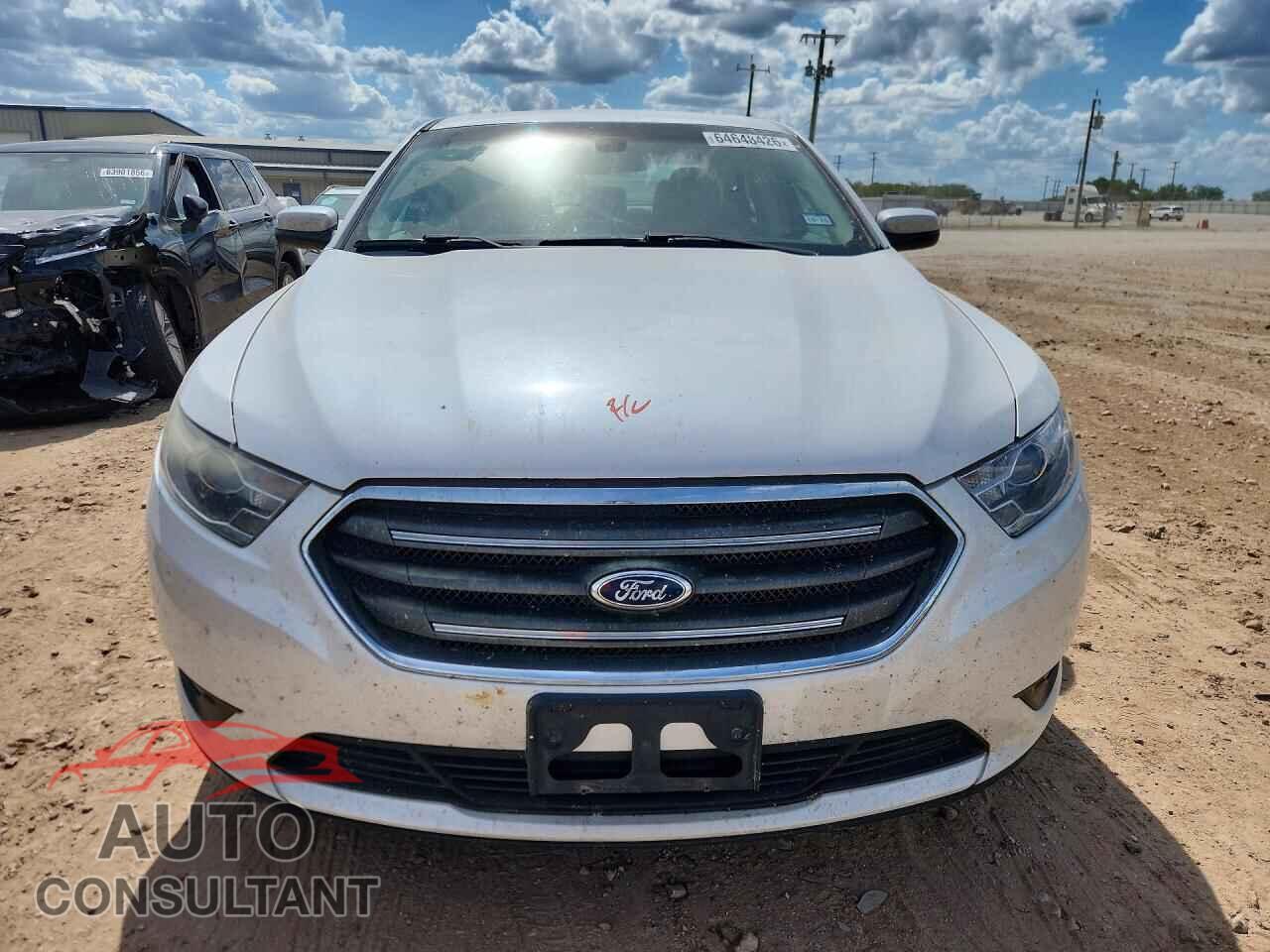 FORD TAURUS 2013 - 1FAHP2E80DG116343