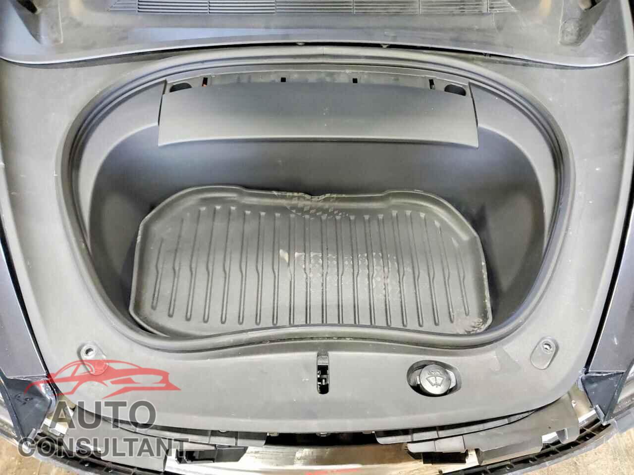 TESLA MODEL 3 2024 - 5YJ3E1EA8RF726290