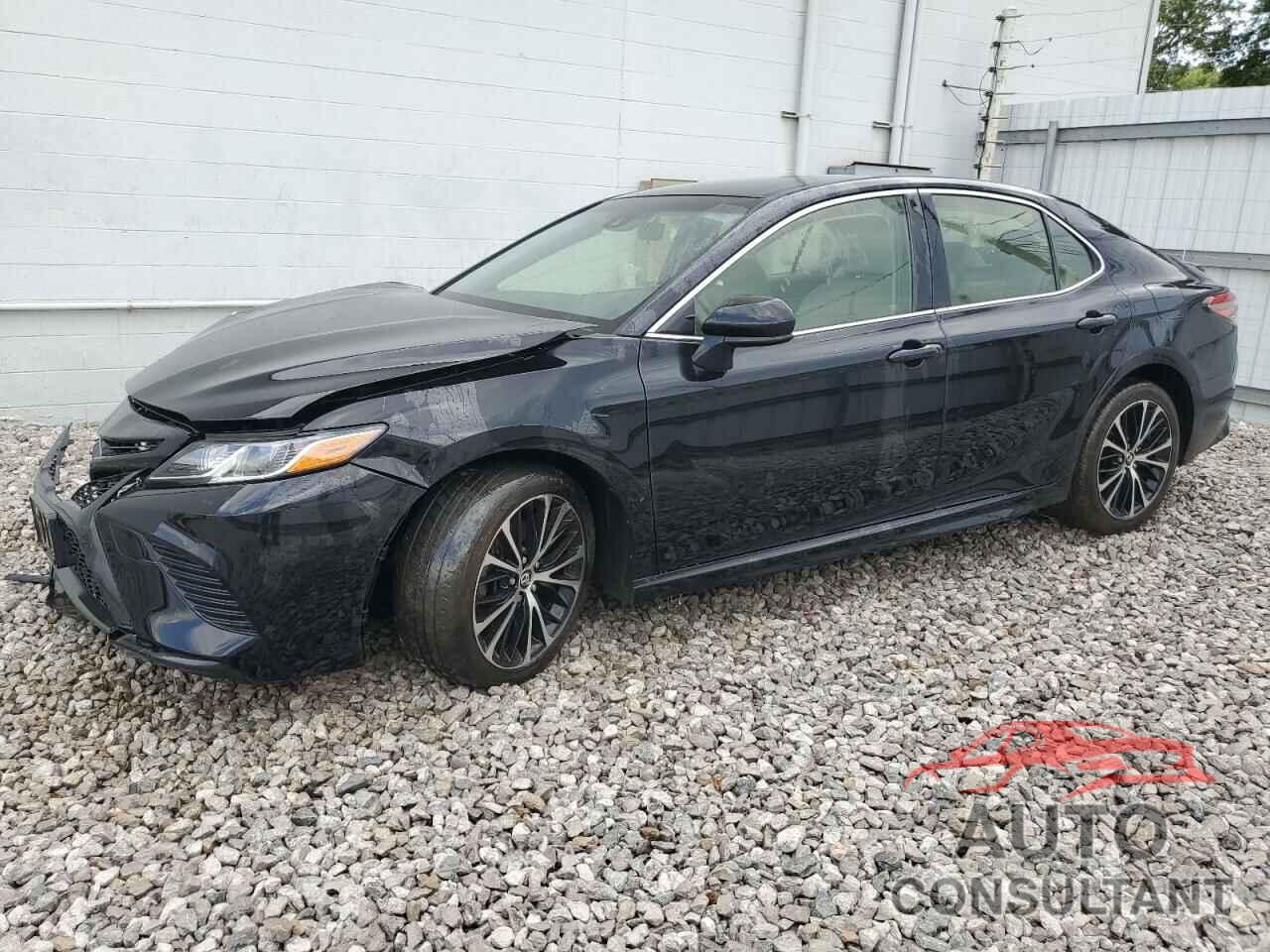 TOYOTA CAMRY 2018 - JTNB11HK7J3024356