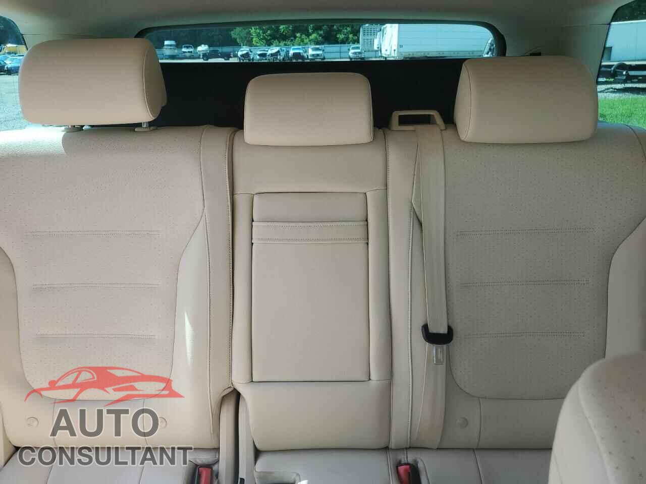 VOLKSWAGEN TOUAREG 2013 - WVGEF9BP0DD003607