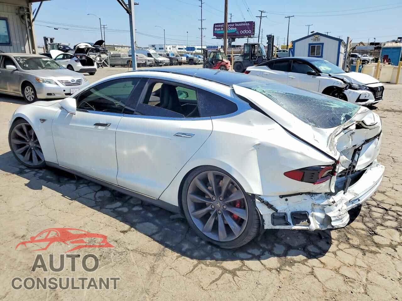 TESLA MODEL S 2016 - 5YJSA1E49GF124982