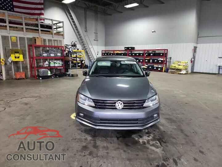 VOLKSWAGEN JETTA 2017 - 3VWL17AJ1HM399548
