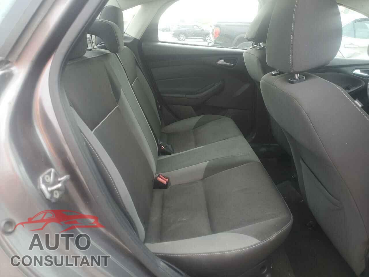 FORD FOCUS 2013 - 1FADP3F24DL140506