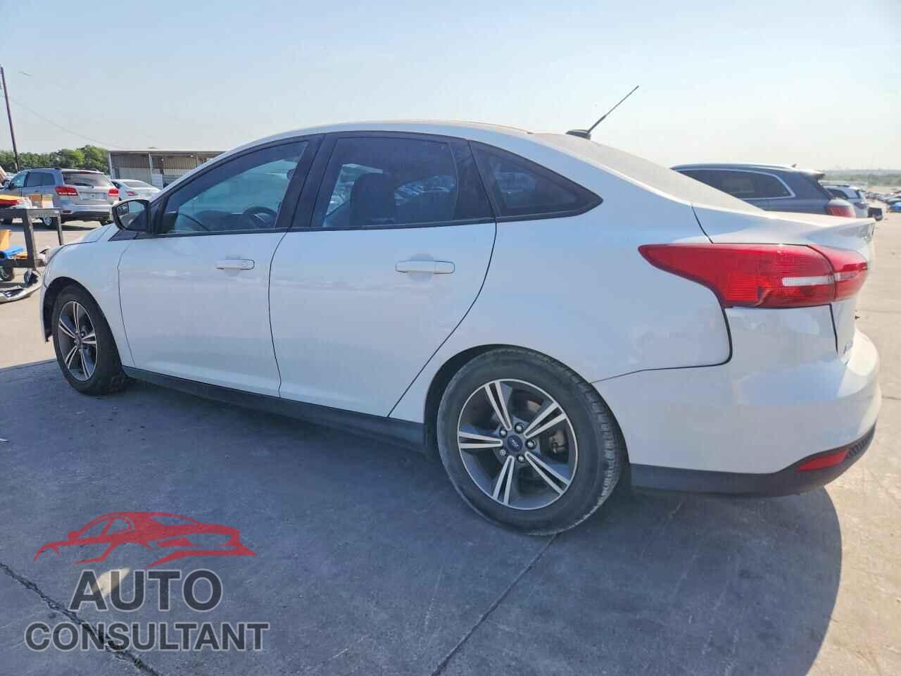 FORD FOCUS 2016 - 1FADP3FE1GL378943
