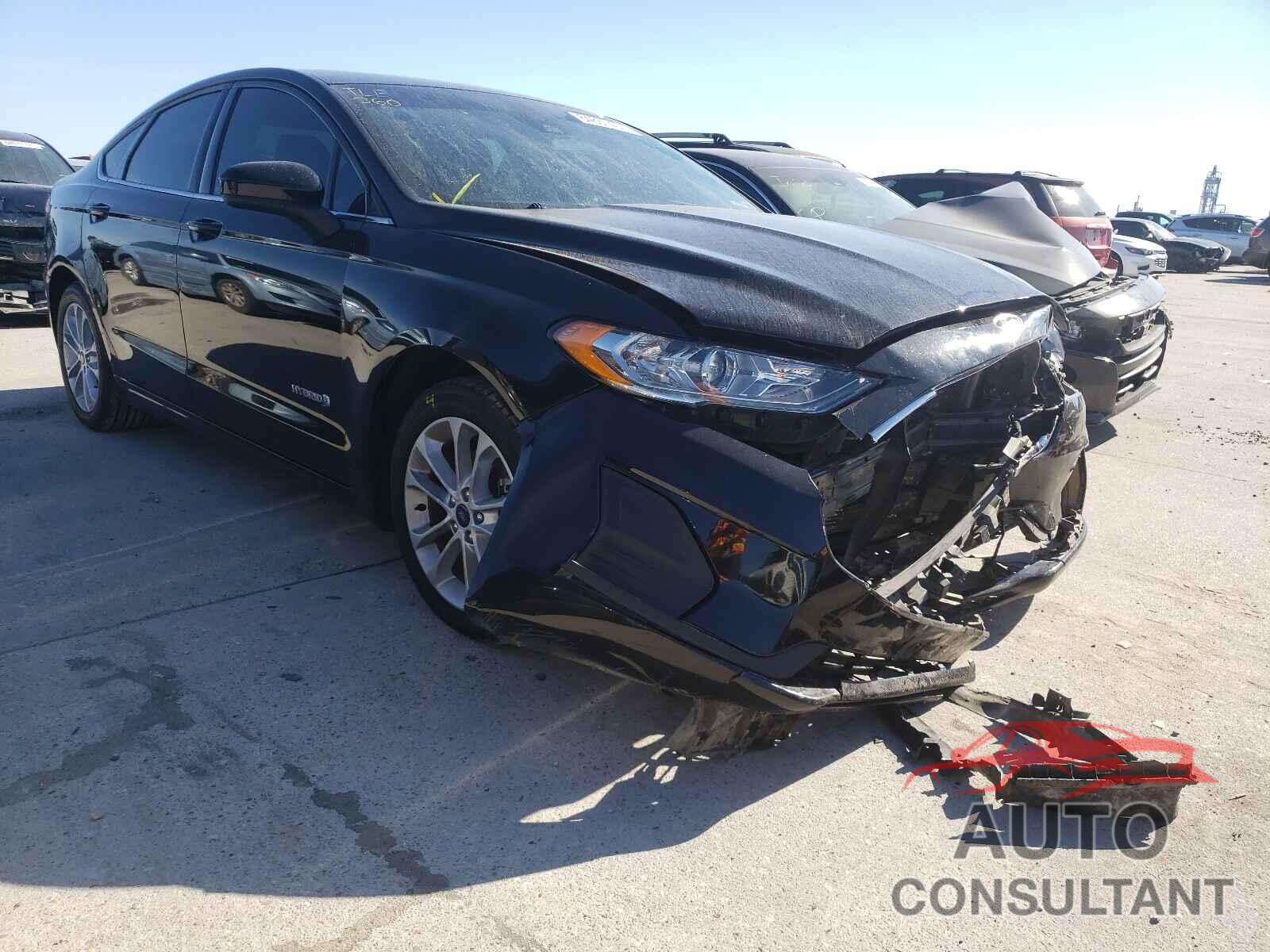 FORD FUSION 2019 - 3FA6P0LU2KR120542