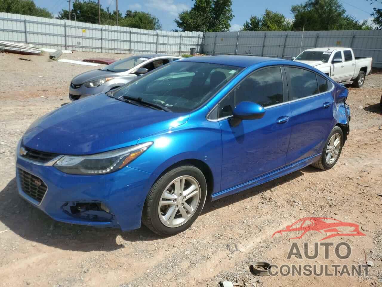 CHEVROLET CRUZE 2018 - 1G1BE5SM0J7116985