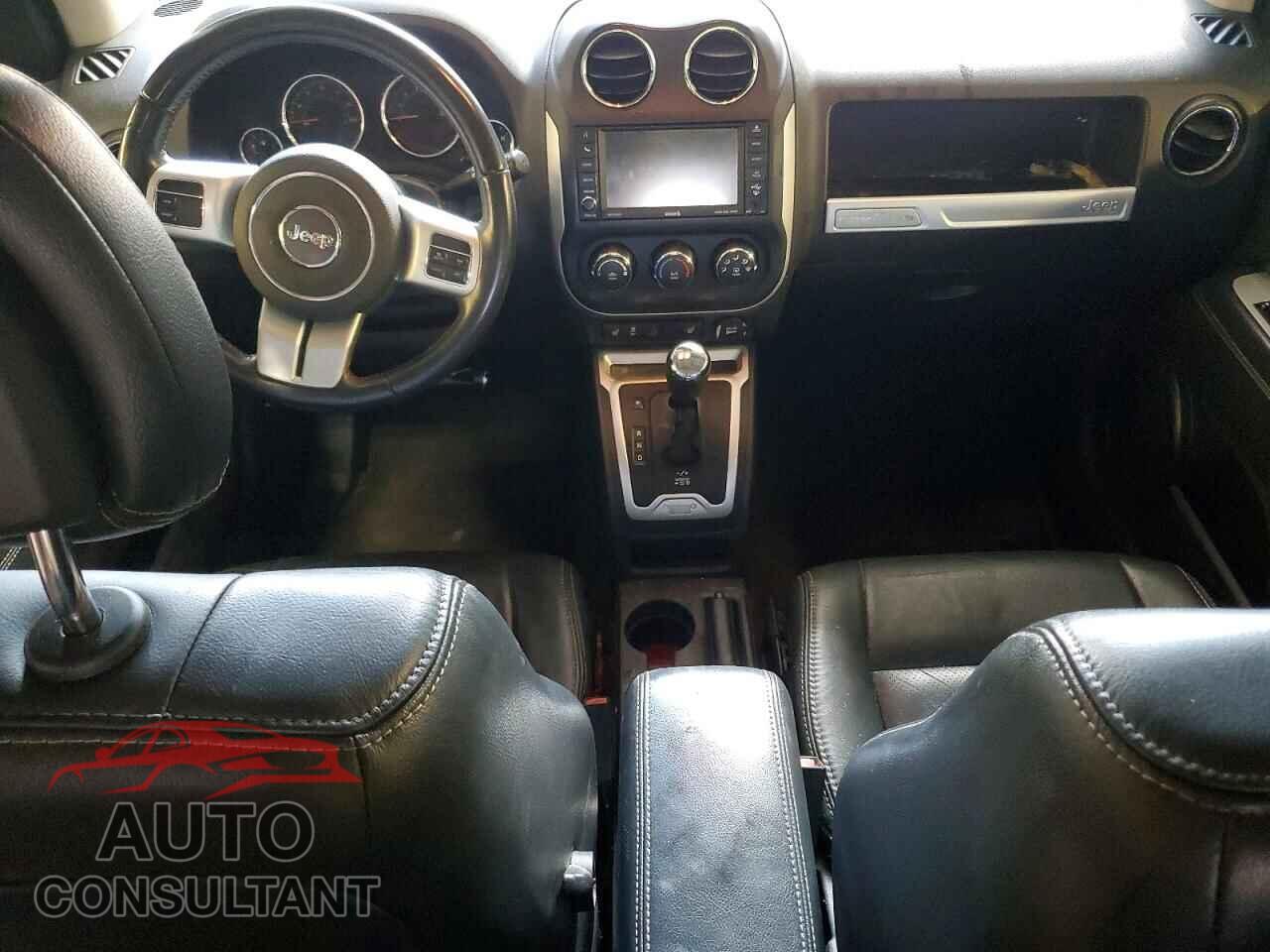 JEEP COMPASS 2017 - 1C4NJDEBXHD109526