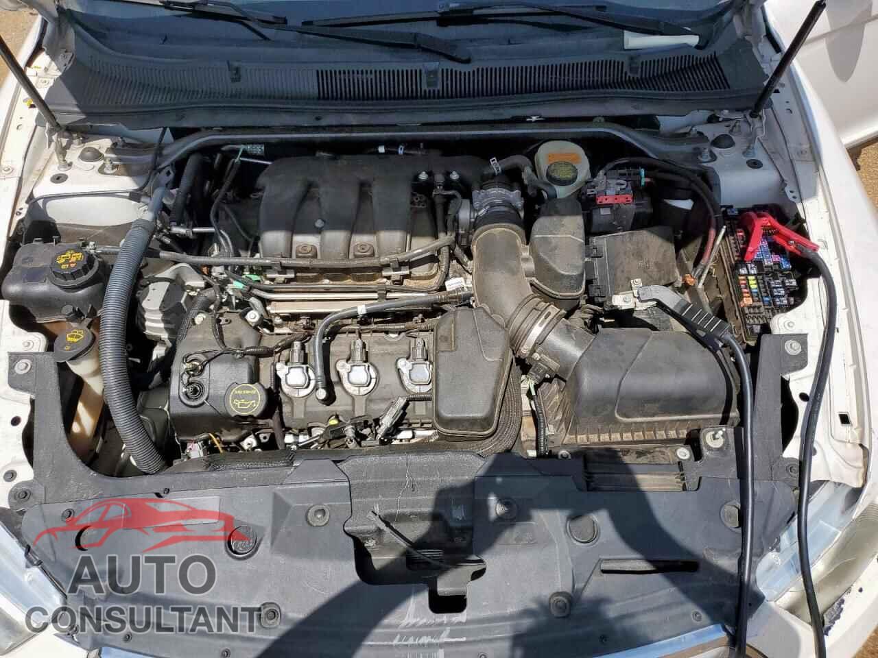 FORD TAURUS 2013 - 1FAHP2E81DG116089