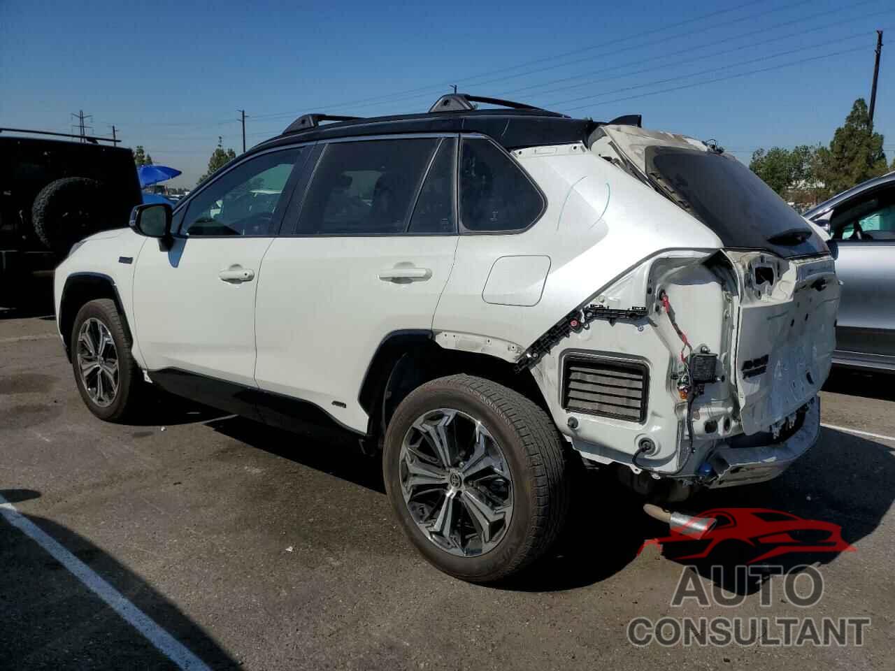 TOYOTA RAV4 2022 - JTMEB3FV9ND094240