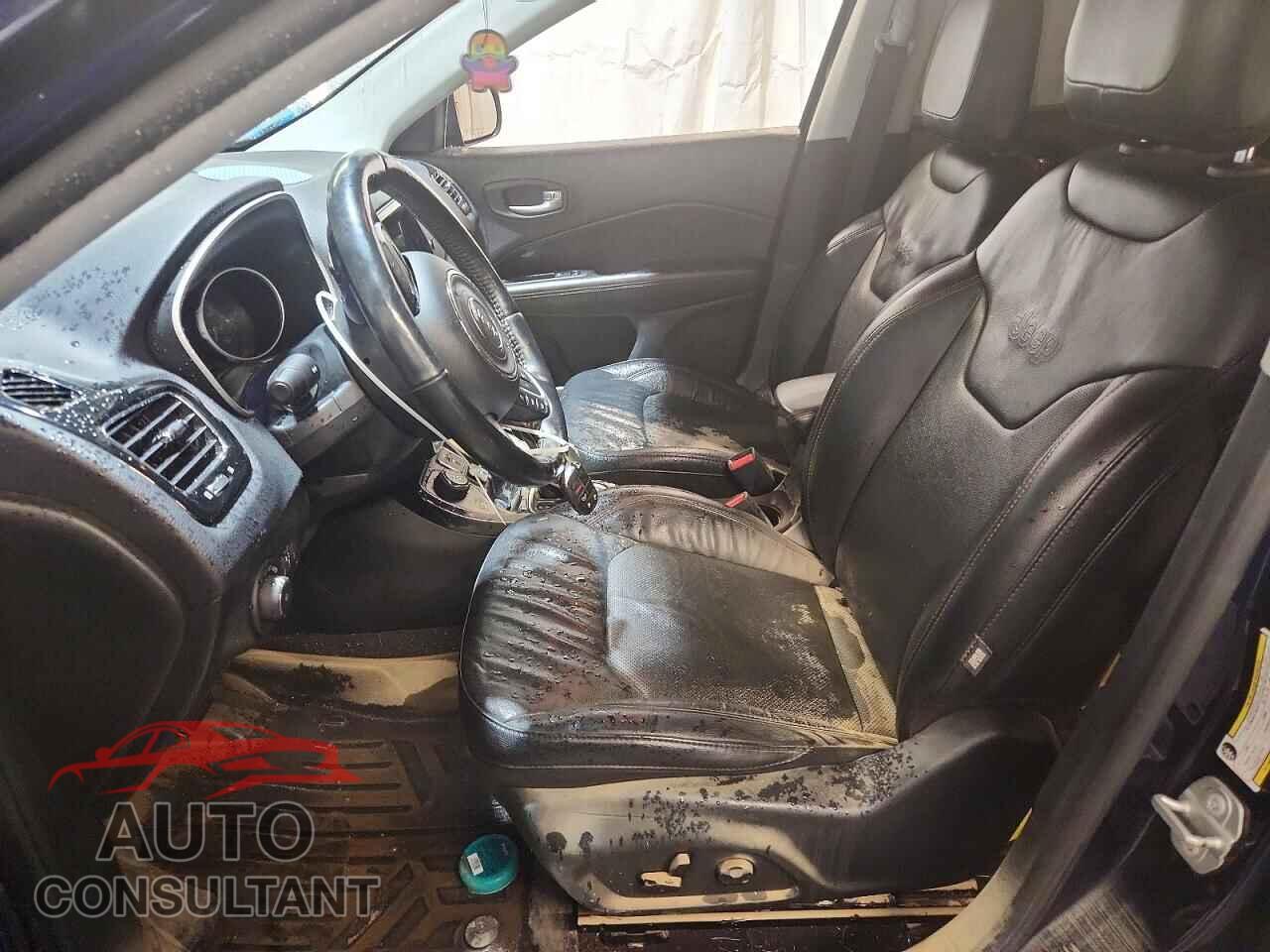 JEEP COMPASS 2021 - 3C4NJDCB6MT561447