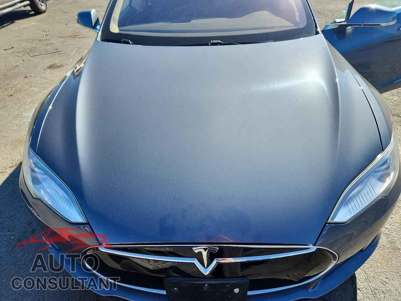 TESLA MODEL S 2013 - 5YJSA1CN4DFP05930
