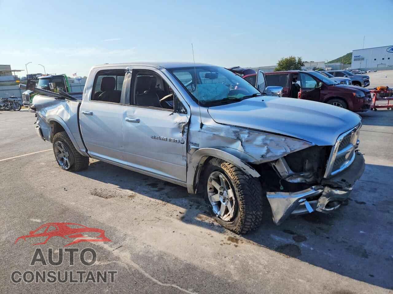 DODGE RAM 1500 2012 - 1C6RD7NT2CS315194