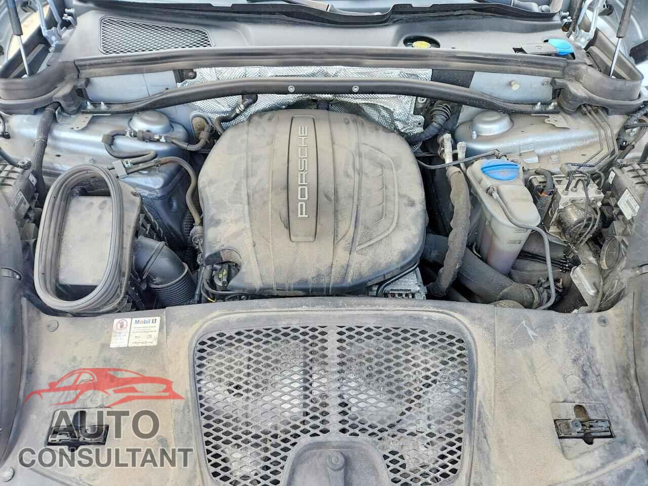 PORSCHE MACAN 2018 - WP1AA2A51JLB01702