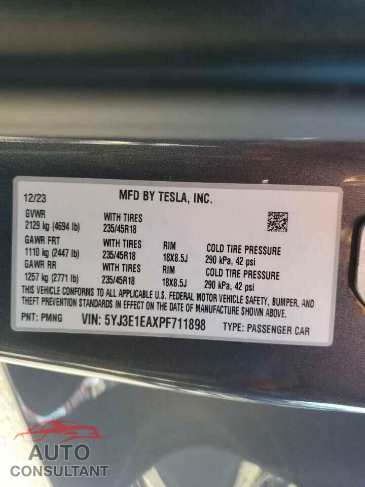 TESLA MODEL 3 2023 - 5YJ3E1EAXPF711898
