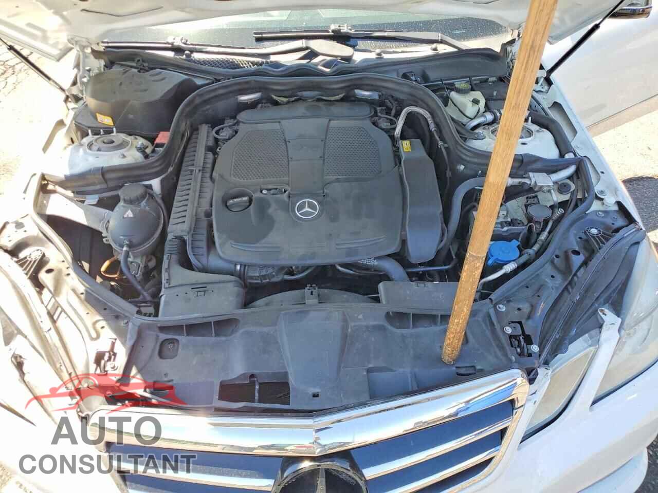 MERCEDES-BENZ E-CLASS 2013 - WDDHF5KB2DA691146
