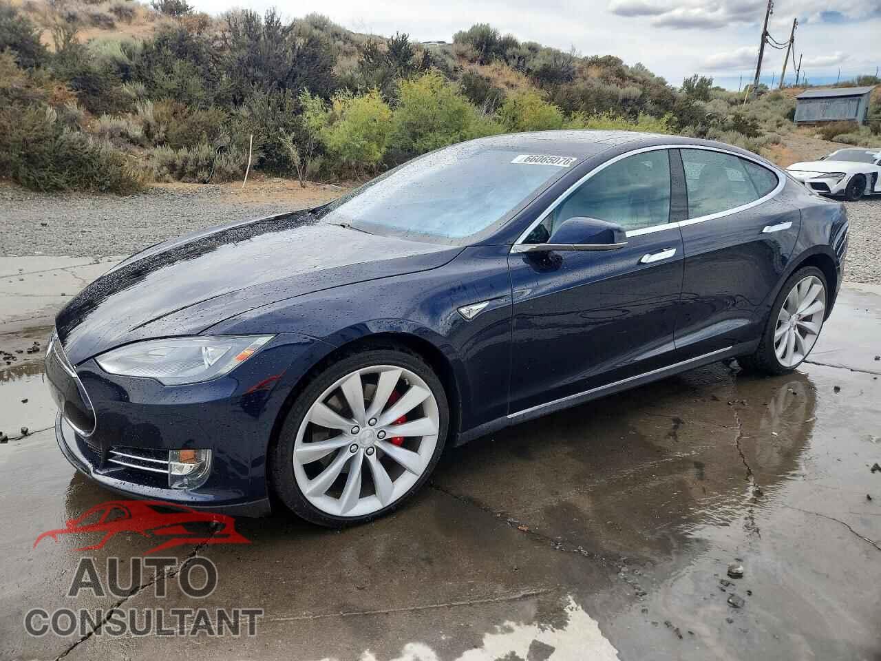 TESLA MODEL S 2014 - 5YJSA1H29EFP65556